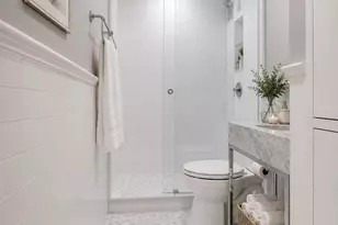 200 Central Park S, New York City, NY 10019 - Photo 8