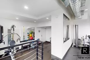 305 2nd Ave, New York, NY 10003 - Photo 14