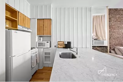 147 Sullivan Street #2A, New York, NY 10012 - Photo 6