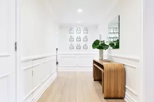 610 Park Ave, New York City, NY 10065 - Photo 2