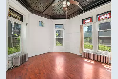 9 Spencer Place, New York City, NY 11216 - Photo 2