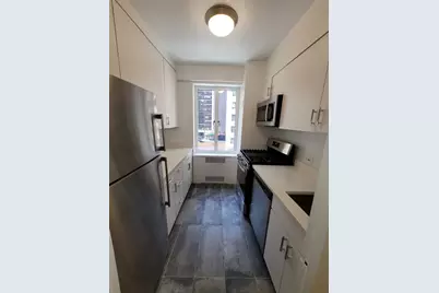 41 W 58th Street #7B, New York, NY 10019 - Photo 6