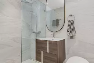 235 Adams St, New York City, NY 11201 - Photo 8