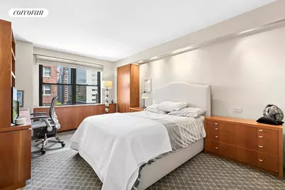 196 E 75th Street #7C, New York, NY 10021 - Photo 2