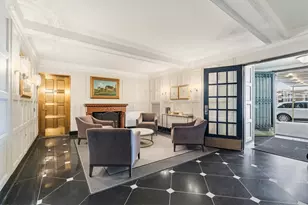 245 E 72nd St, New York, NY 10021 - Photo 1