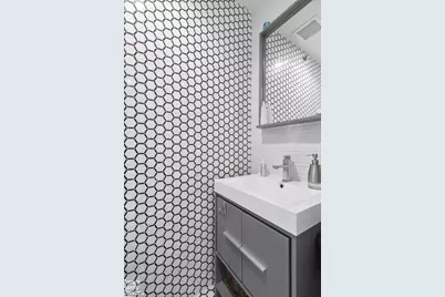 1280 Putnam Avenue, New York City, NY 11221 - Photo 10
