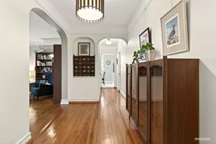 570 Ocean Pkwy, New York City, NY 11218 - Photo 6