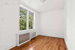495 E 7th St, New York City, NY 11218 - Photo 8