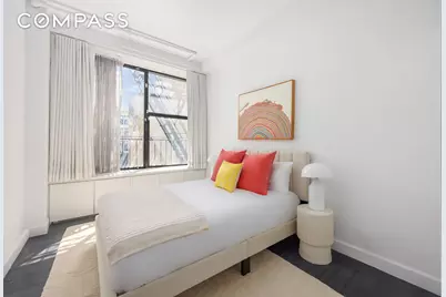 36 W 15th Street #4, New York, NY 10011 - Photo 18