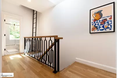 72 Verandah Place, New York City, NY 11201 - Photo 14