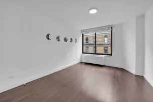 155 W 70th St, New York City, NY 10023 - Photo 6