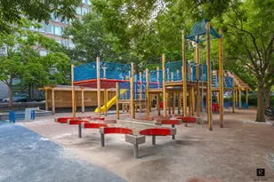2 River Ter., New York, NY 10282 - Photo 20