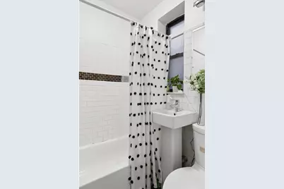 521 E 83rd Street #4R, New York City, NY 10028 - Photo 4