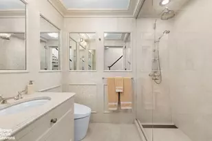 238 1/2 E 83rd St, New York City, NY 10028 - Photo 30
