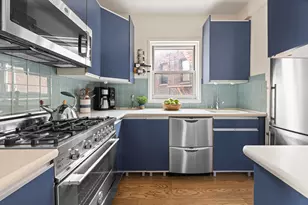 10 Plaza St E, New York City, NY 11238 - Photo 10