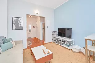 331 W 43rd St, New York City, NY 10036 - Photo 2