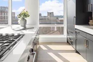 450 W 17th St, New York City, NY 10011 - Photo 8