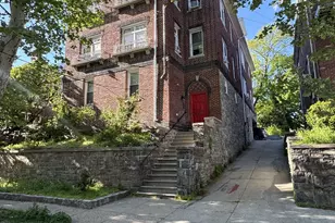 363 W 261st St, New York City, NY 10471 - Photo 4