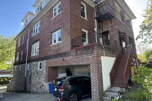 363 W 261st St, New York City, NY 10471 - Photo 2