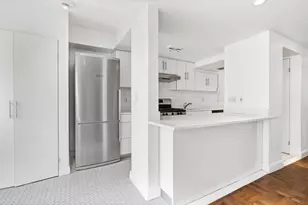 136 E 56th St, New York City, NY 10022 - Photo 2