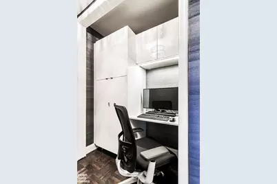 430 W 34th Street #3J, New York City, NY 10001 - Photo 4