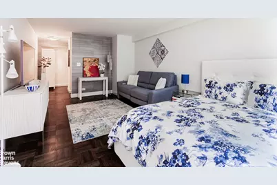 430 W 34th Street #3J, New York City, NY 10001 - Photo 2