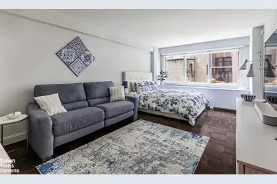 430 W 34th Street #3J, New York City, NY 10001 - Photo 1