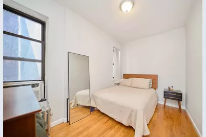796 9th Avenue #18, New York, NY 10019 - Photo 4