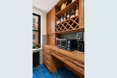 139-15 83rd Avenue #404, Briarwood, NY 11435 - Photo 8