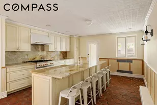 266 W 71st St, New York City, NY 10023 - Photo 6