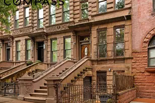 266 W 71st St, New York City, NY 10023 - Photo 1