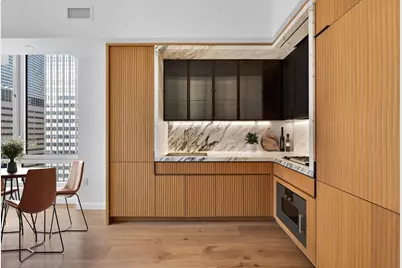 135 E 47th Street #22F, New York, NY 10017 - Photo 1