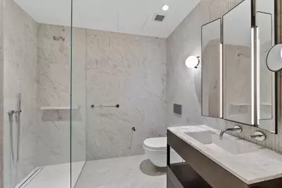 135 E 47th Street #22F, New York, NY 10017 - Photo 4