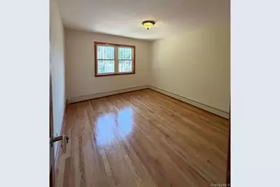 177-28 129th Avenue, New York City, NY 11434 - Photo 6