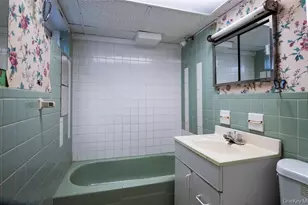 223-26 112th Ave, New York City, NY 11429 - Photo 22