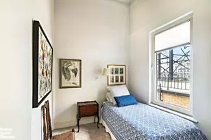 136 E 64th St, New York City, NY 10065 - Photo 8