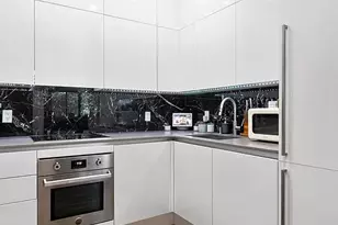 25-63 38th St, New York City, NY 11103 - Photo 4
