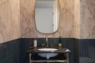 525 6th Ave, New York City, NY 10011 - Photo 16