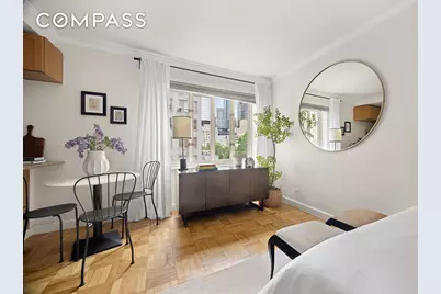 166 E 63rd Street #8L, New York, NY 10065 - Photo 2