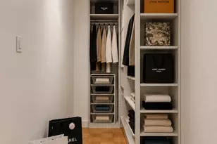 166 E 63rd St, New York City, NY 10065 - Photo 8