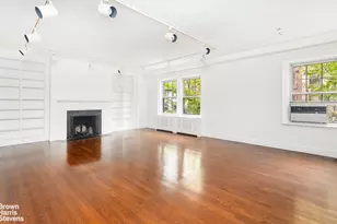 133 E 64th St, New York City, NY 10021 - Photo 1