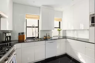 18 E 77th St, New York City, NY 10021 - Photo 8