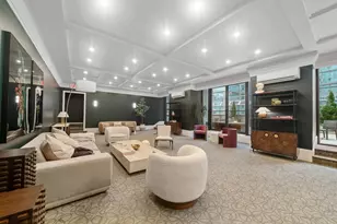 301 W 57th St, New York, NY 10019 - Photo 12