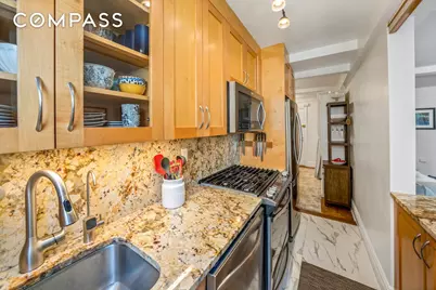424 E 52nd Street #9B, New York, NY 10022 - Photo 4
