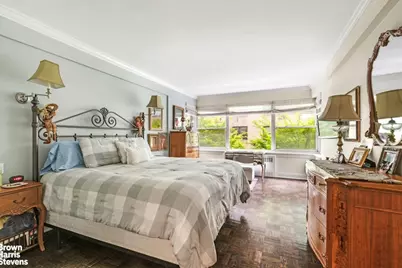 1025 5th Avenue #2G/S, New York City, NY 10028 - Photo 2