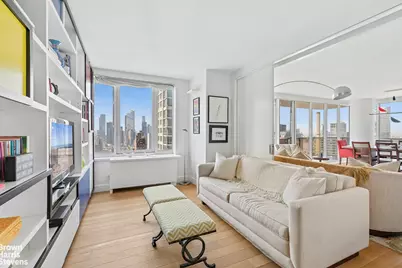 161 W 61st Street #34B, New York City, NY 10023 - Photo 6