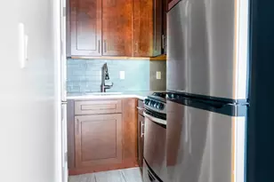 238 E 24th St, New York, NY 10010 - Photo 4