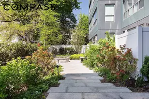 338 Berry St, New York City, NY 11249 - Photo 8