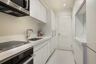 781 5th Ave, New York City, NY 10022 - Photo 4