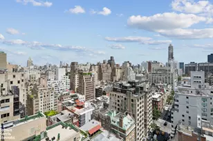860 5th Ave, New York City, NY 10065 - Photo 64